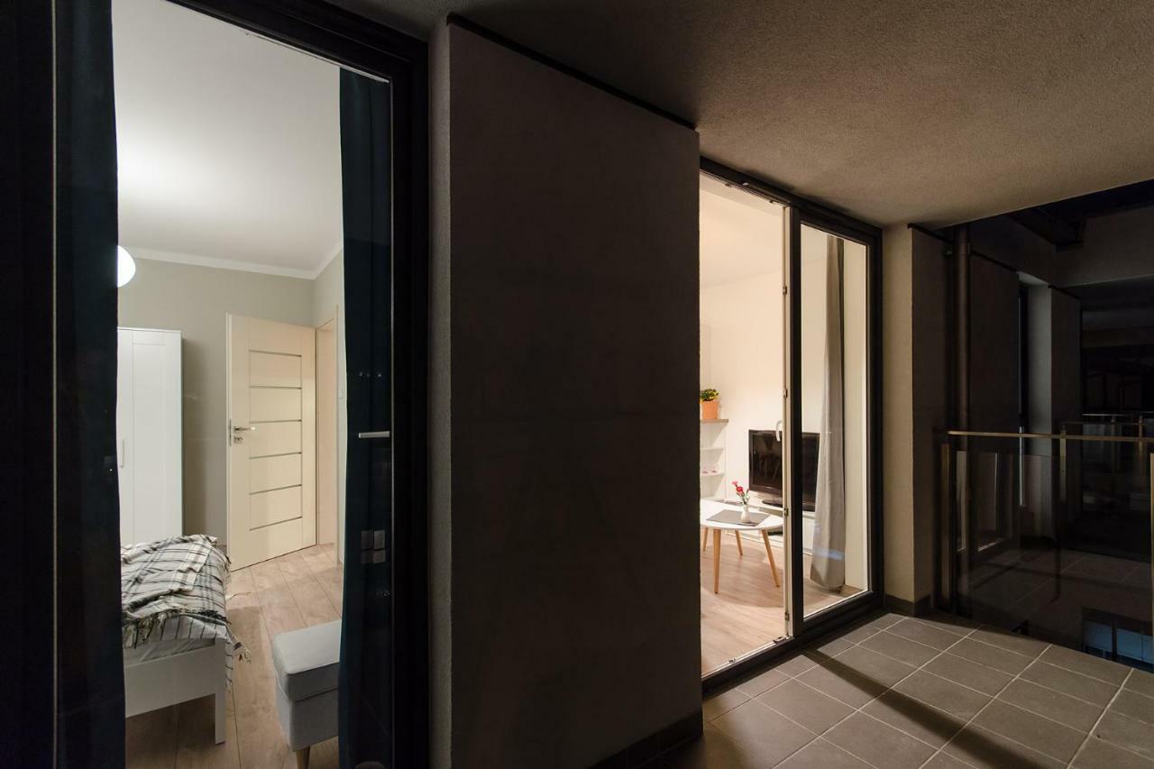 קרקוב White Swan Apartment מראה חיצוני תמונה